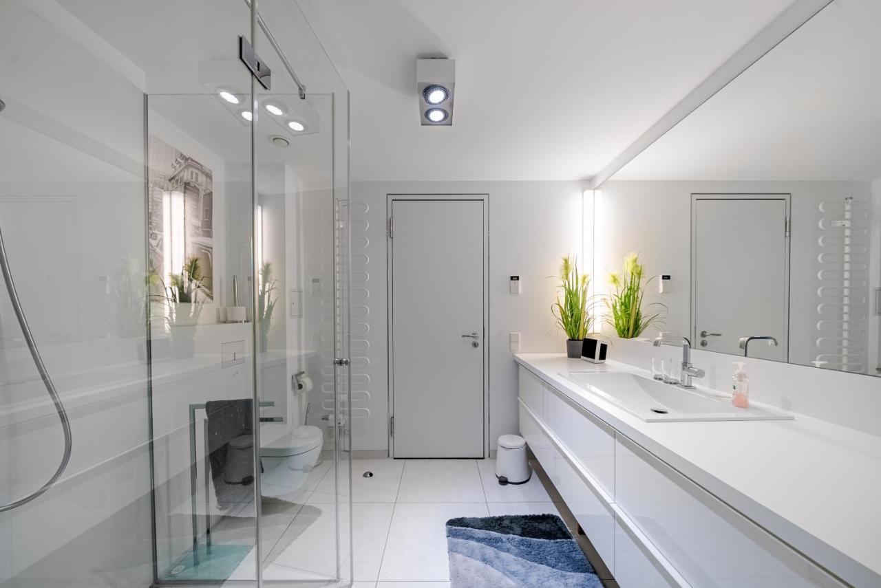 Luxus Penthouse Am Kurfuerstendamm Berlin Exteriör bild